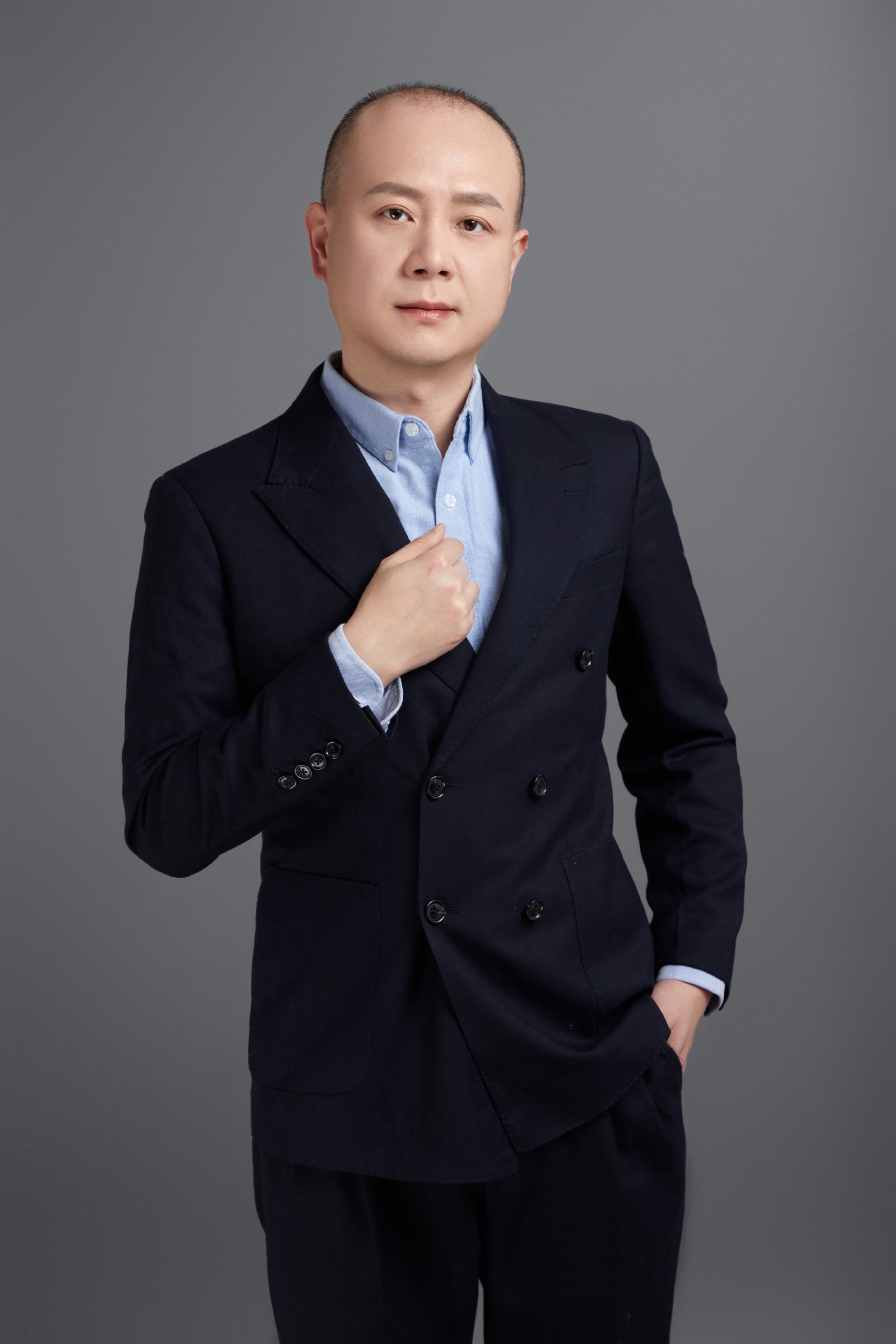 杨华